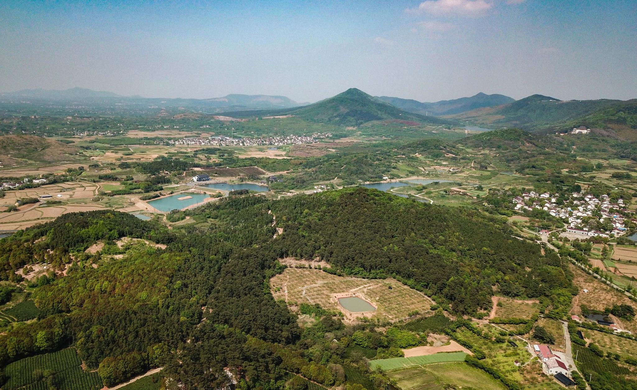 句容市天王镇他高兴地告诉记者,昨天接到镇里通知,让他和周明保19日