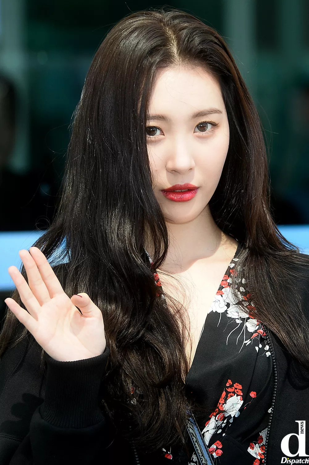 d 韩娱|从清纯到性感,宣美一年妆容的温度差