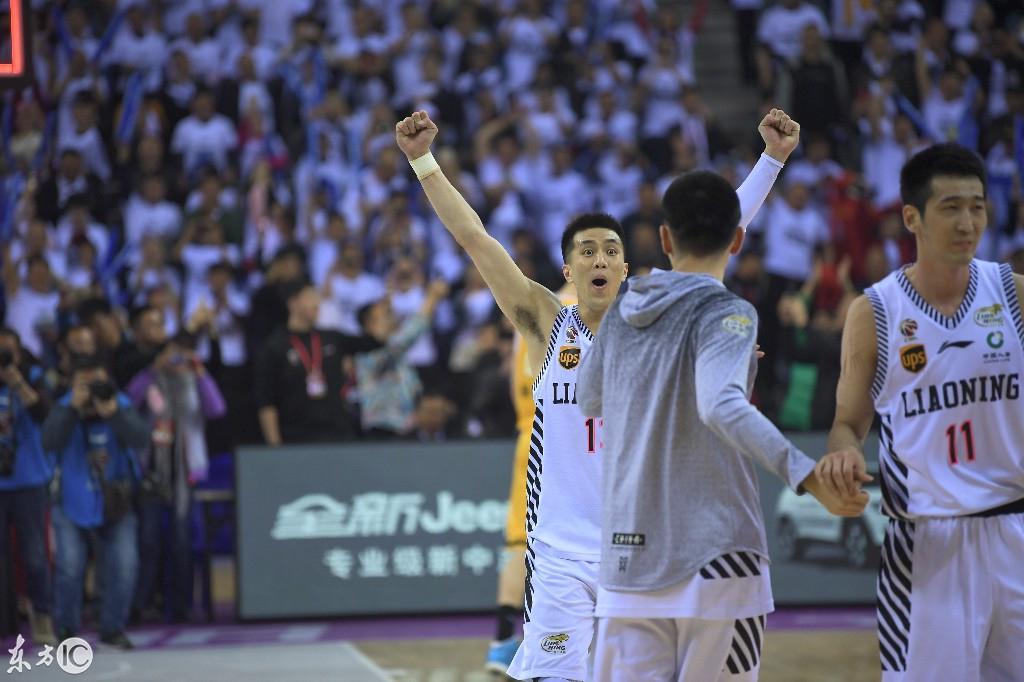 CBA总决赛第4场,辽宁衡润100:88浙江广厦,总