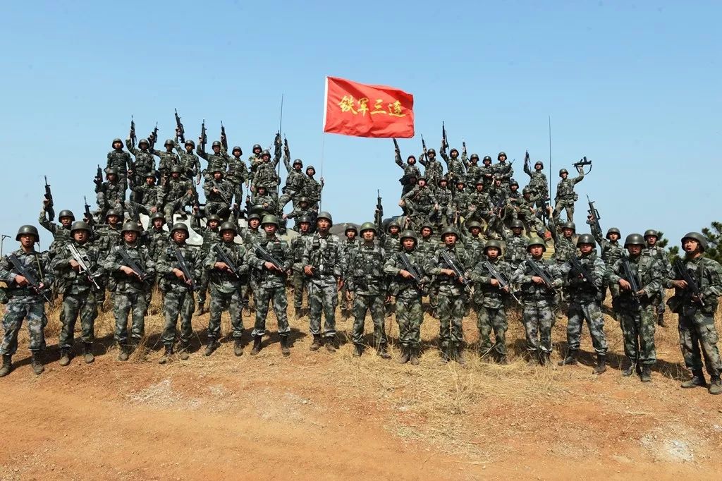 陆军干部见习锻炼基地巡礼08党的铁军红三连