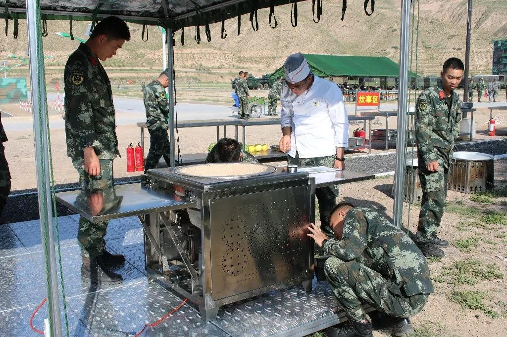 调节火力的给养单元灶,到整体完备的自身发电操作一体的野战炊事箱组