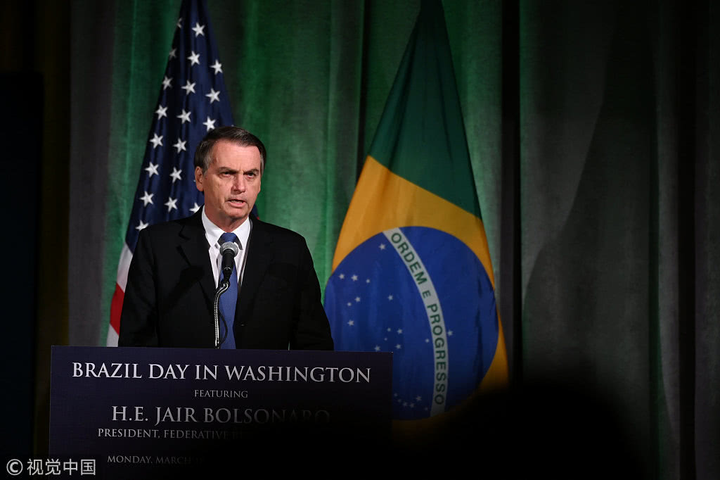 18日，华盛顿，巴西总统博尔索纳罗出席巴西-美国商务理事会论坛（图自视觉中国）