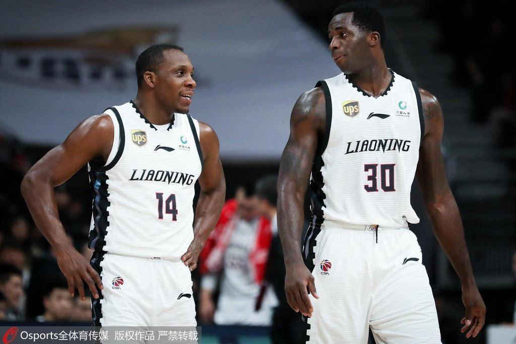 辽媒:哈德森年纪真的是大了 巴斯未发挥出特点