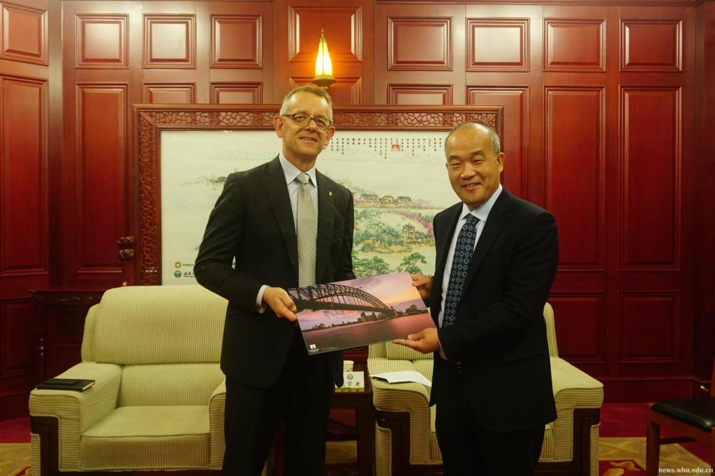 澳洲麦考瑞大学排名_去麦考瑞大学读硕士要多少钱