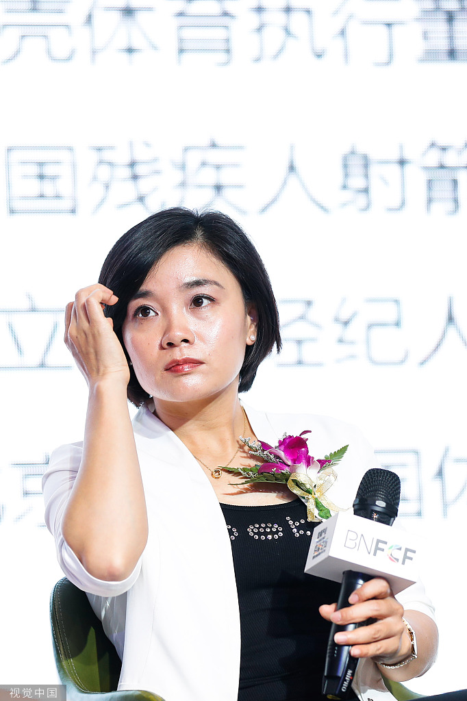 体操女队:前世界冠军评体操女队:你们参加的是90年代比赛? 莫慧兰(图源:视觉中国)