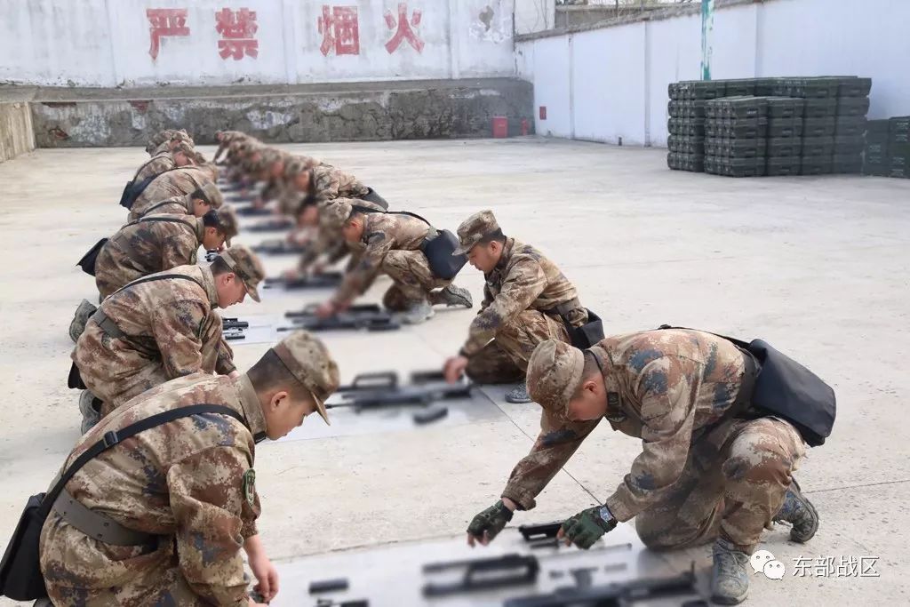 老A成长记!带你看一场军械大咖“秀”|军械员|集训|枪支_新浪军事_新浪网