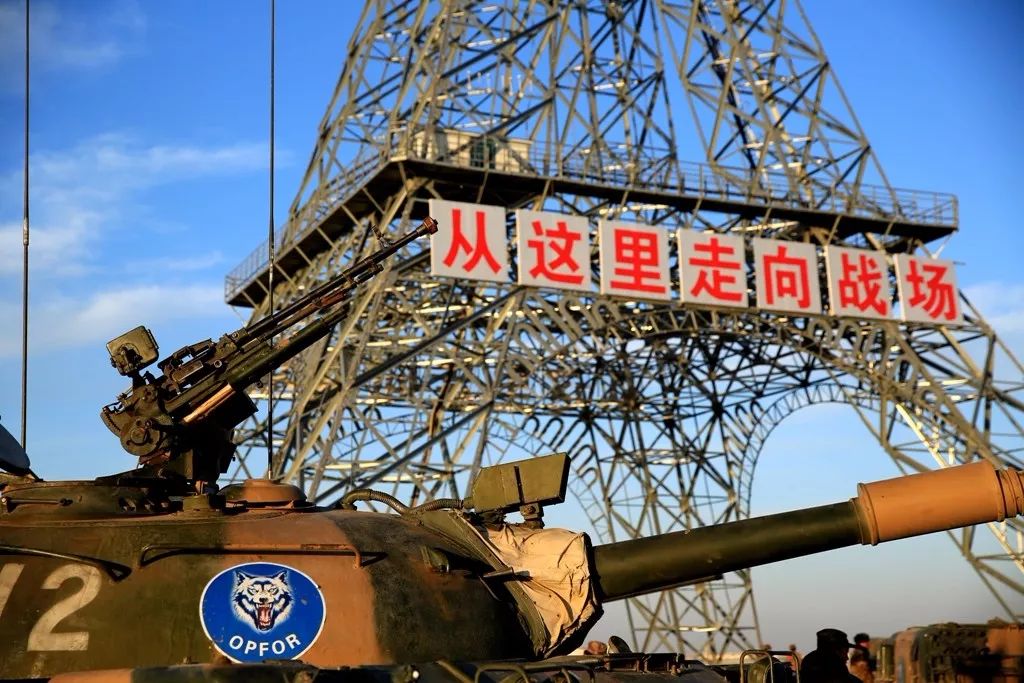 蓝军旅走进素有"朱日和之狼""外星人部队"组织的"战鼓阵阵"系列网络