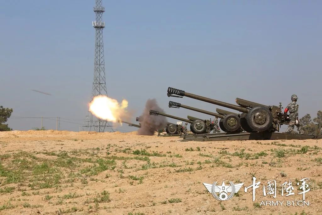 “战神”初亮剑:陆军炮兵防空兵学院南京校区组织学员实弹射击|防空兵|炮兵|陆军_新浪军事_新浪网
