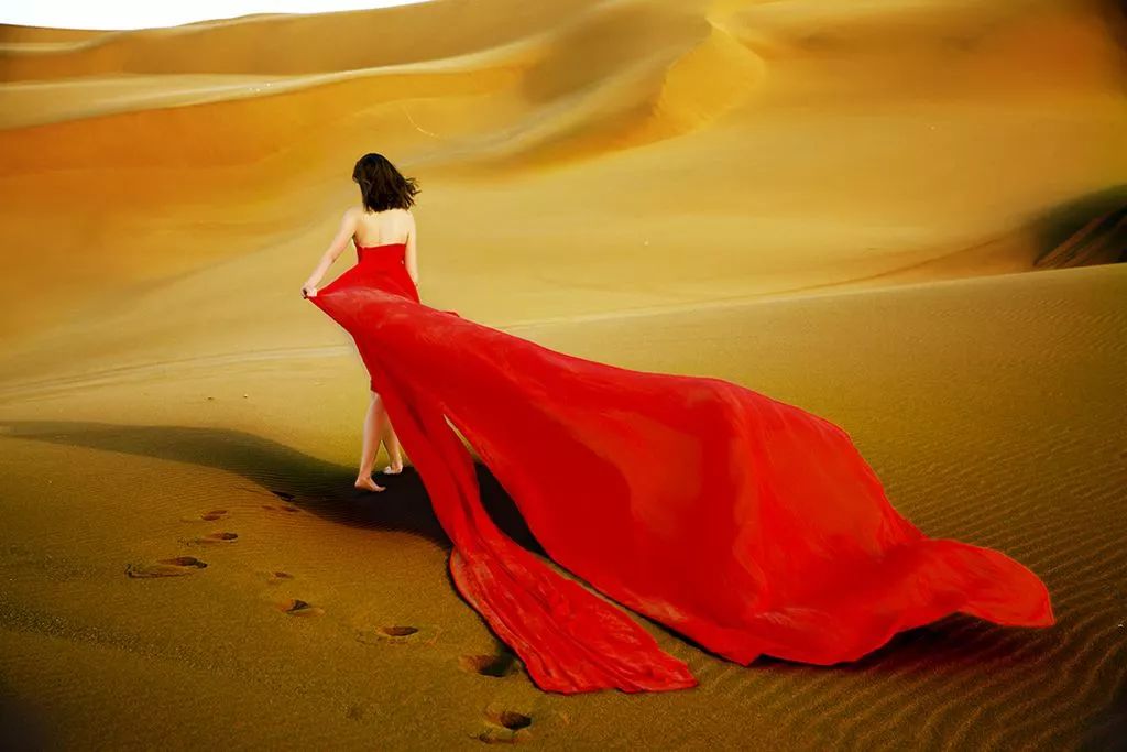 腾格里沙漠穿越,就在这里