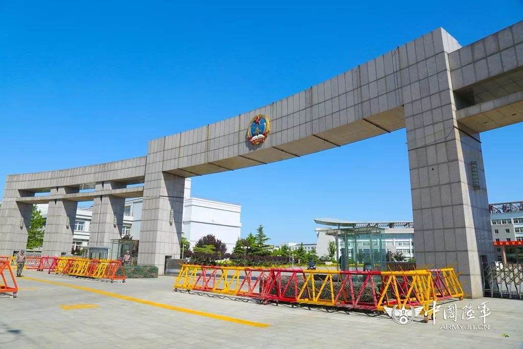 点我点我点我陆军航空兵学院宣传片震撼发布