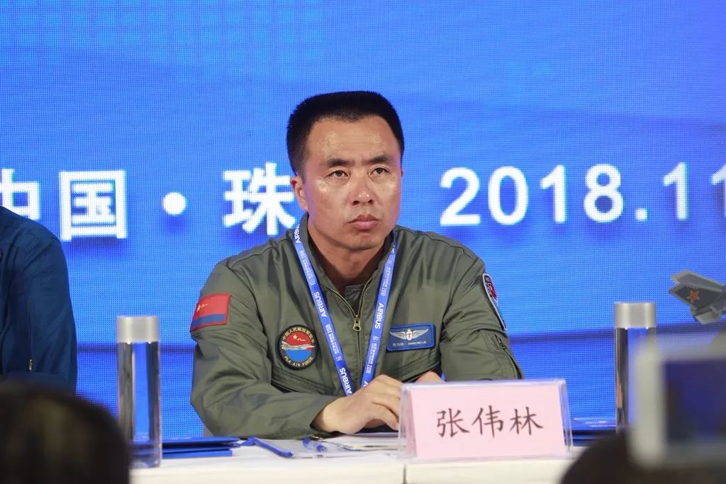 空军发言人联袂国之重器双20重量级人物亮相航展