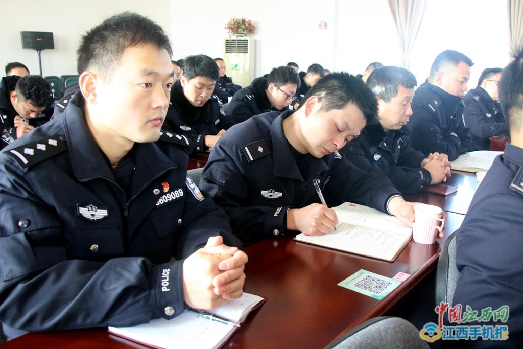 洪都监狱举办分监区长培训班