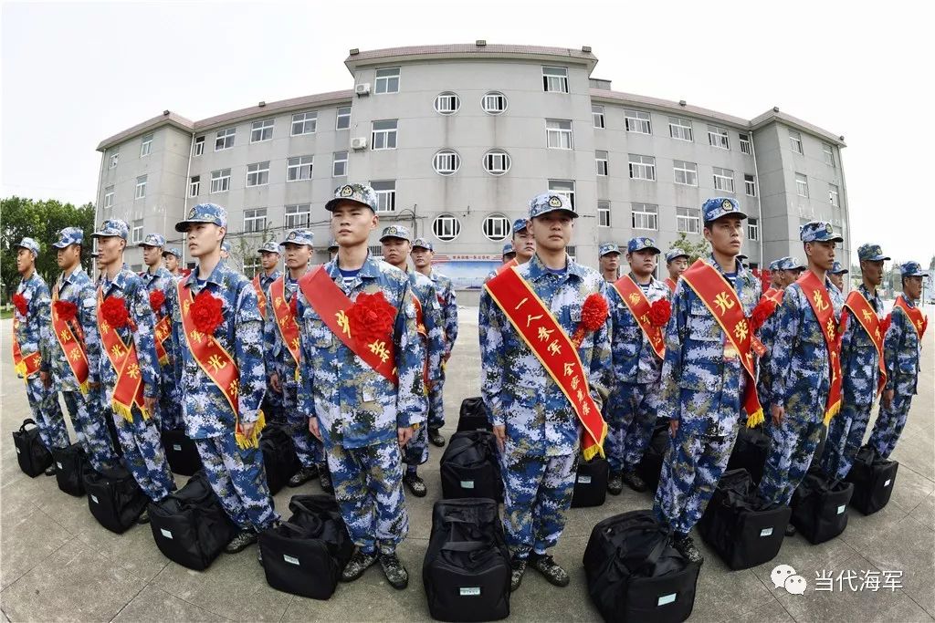 【入伍季】新战友,欢迎加入人民海军