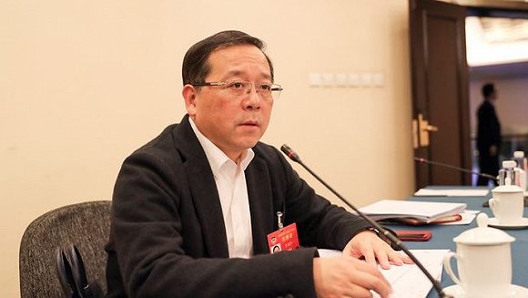 李国华委员建议在上海建亚洲一流肿瘤中心