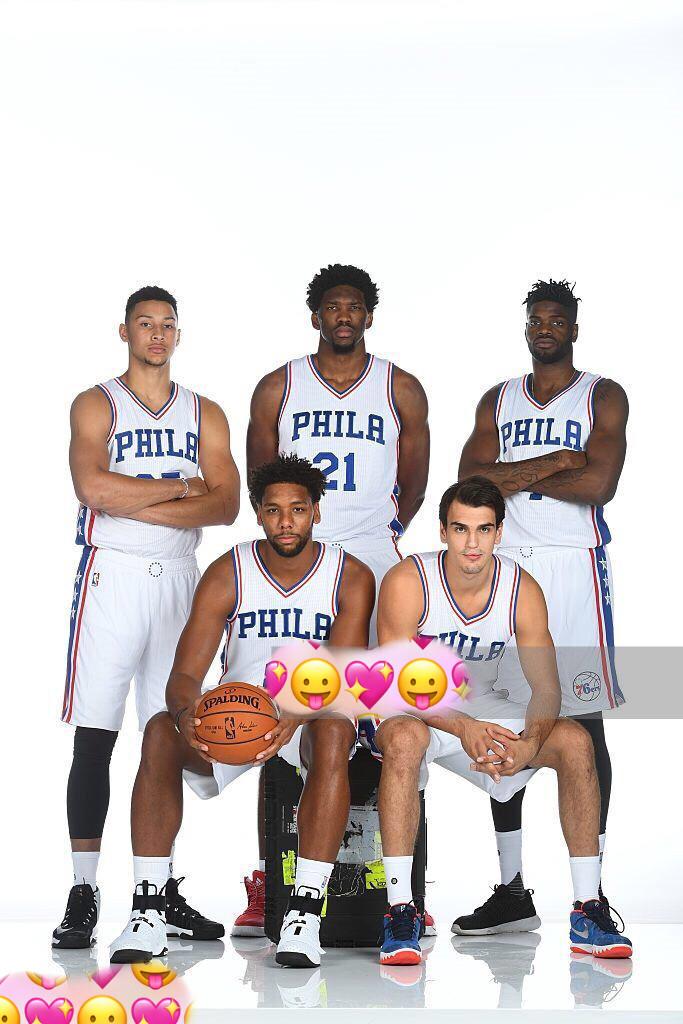 到独行侠,奥卡福到篮网后,76人现有的首发平均身高那也是相当吓人的