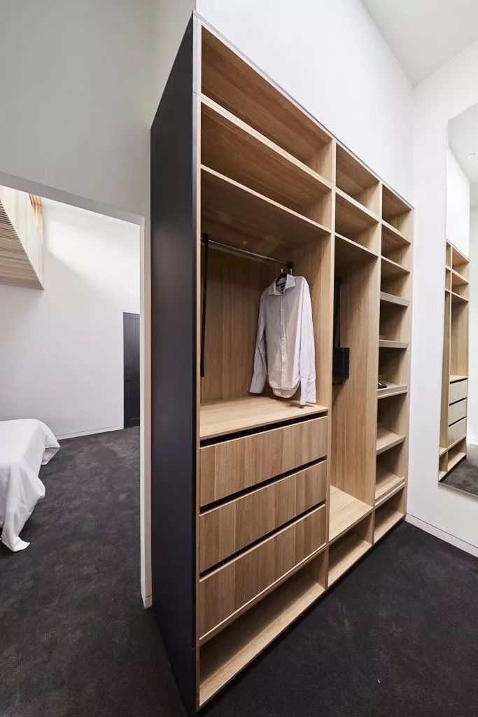 衣柜入墙,房子瞬间大了20㎡