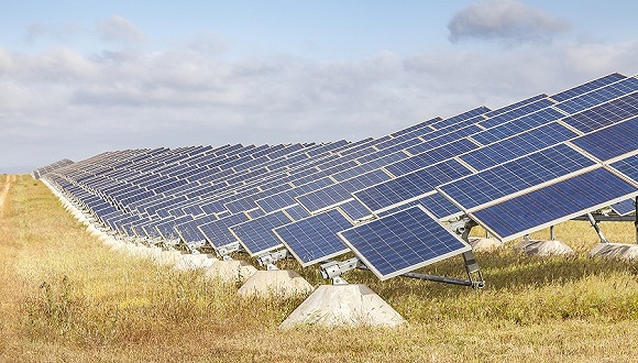 q1a股光伏企业净赚近50亿元毛隆基股份仍是盈利王