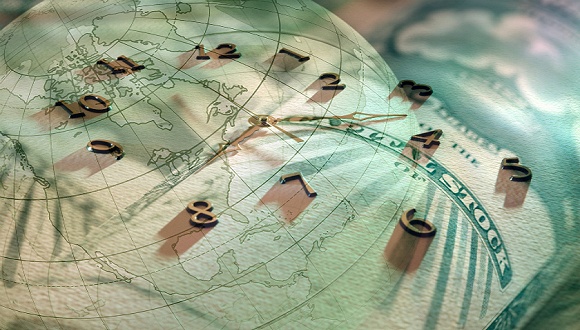 现金牛公司扫描:医药化工财大气粗业绩股价齐