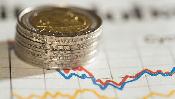 好未来下调业绩增长预期 股价下跌超12%