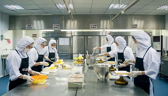 加盟商投诉幸福西饼提供过期材料?官方:只是外包装印刷错误