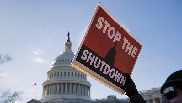 aaa评级不保惠誉和穆迪警告美国政府关门过长