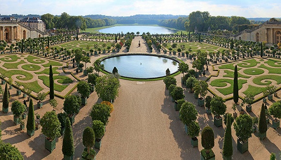 eva anagnostou-laoutides凡尔赛宫花园和后院花园之间的联系,比你