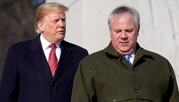 特朗普宣布美国新内政部长人选,前任因丑闻辞