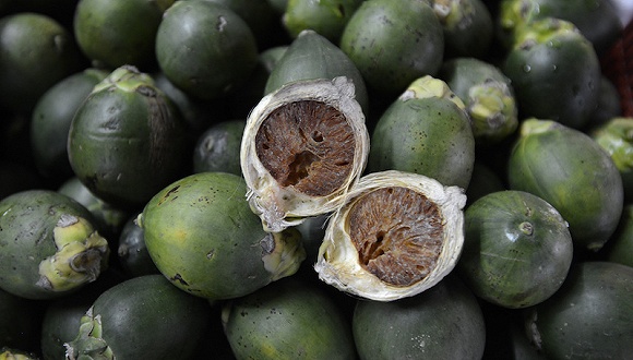 从沿街叫卖到冠名营销致癌疑云中的槟榔为何越来越火