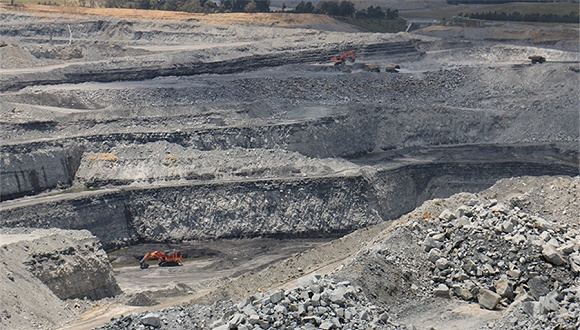 煤矿业坏消息一个接一个 澳洲出口支柱迎来衰退潮?|煤矿_新浪财经_新