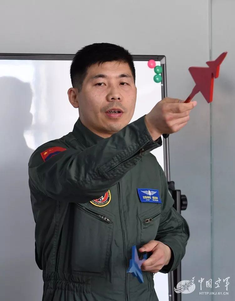 空军|飞行员|飞行_新浪军事_新浪网