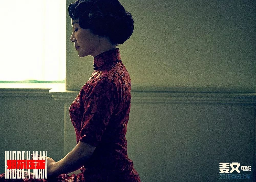 42岁赵薇,45岁苏有朋让我明白:活得漂亮的人,都有无龄感