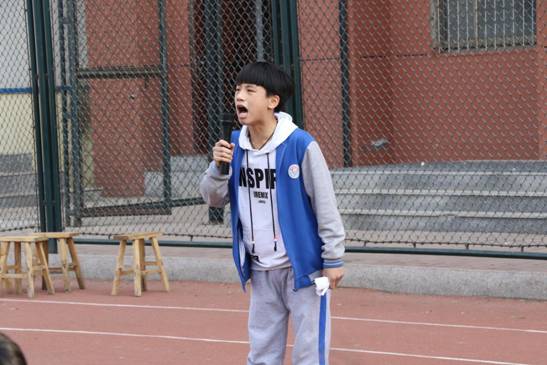 阳信幸福中学举行学雷锋主题演讲比赛
