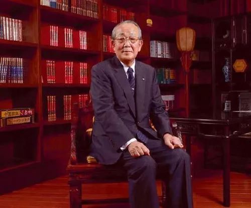 稻盛和夫:我一生的好运与财富,都藏在这12个字里