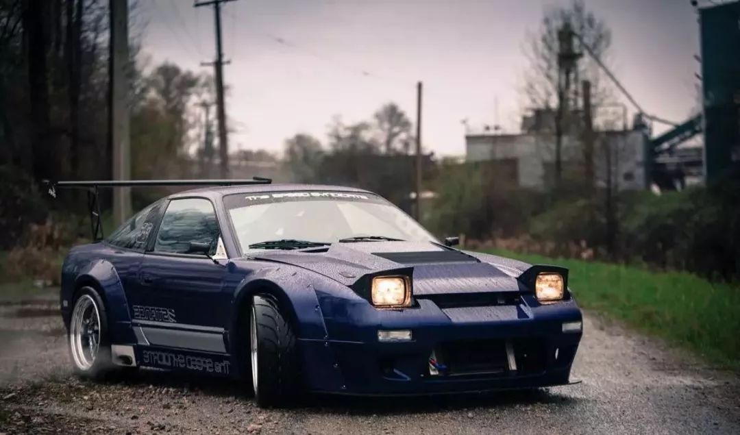 (经典的日产s13系列)