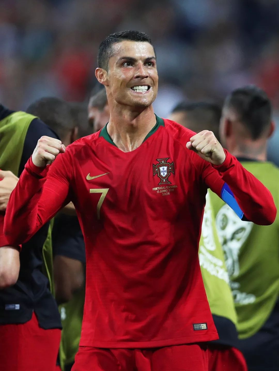 c罗王者再临,今晚继续刷进球?| 猜个球