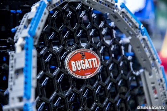 3D技术复刻BUGATTI家族式“马蹄形”前格栅