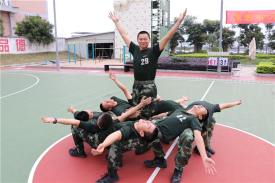 趣味小游戏为消防官兵解压