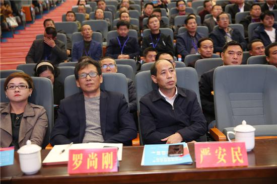 共建有温度的家校共育生态圈,"新家庭教育文化节"走进怀化溆浦县