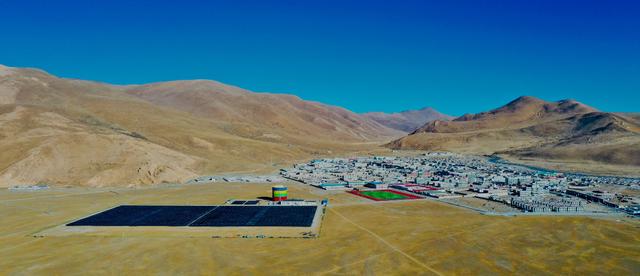 仲巴县太阳能供热工程全景高峰总经理表示,日出东方阿康桑马克公司是