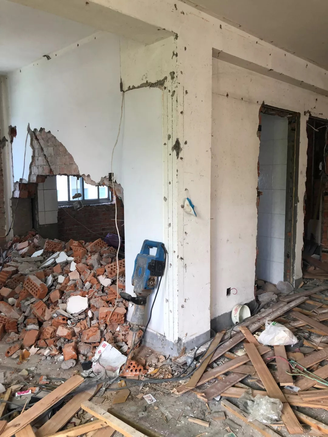 装修第3天 | 拆拆拆,关于拆墙的艺术