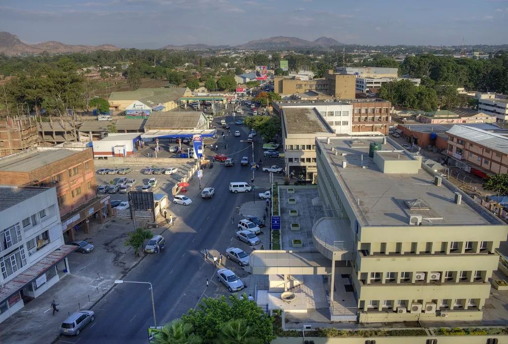 马拉维共和国纸币上的建筑,居然都是中国建造