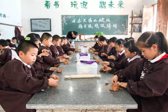 龙泉:四风兴清廉 教育系统廉香四溢