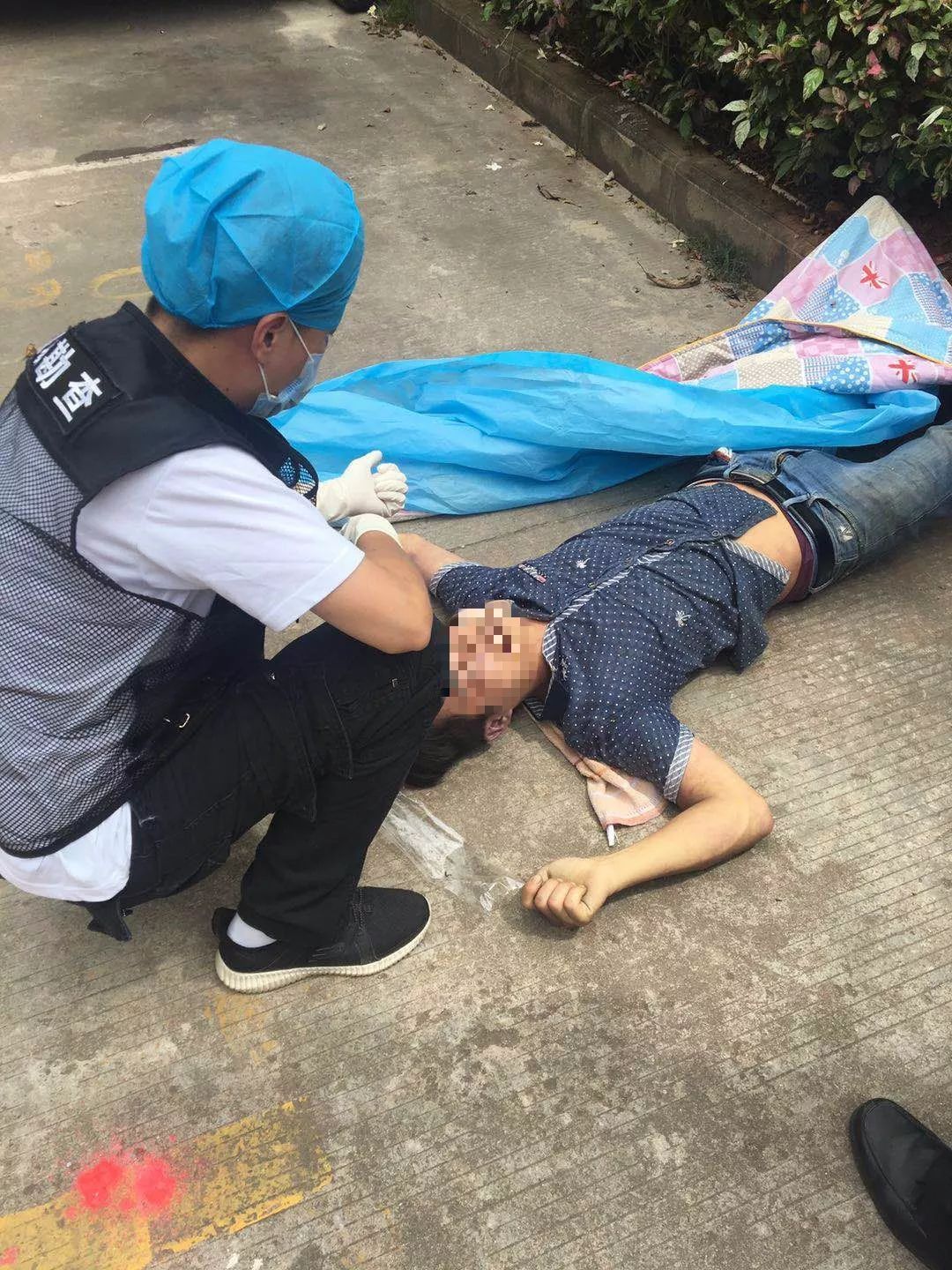 疑似触电男子意外死于小区路灯下谁来担责家属物业各执一词