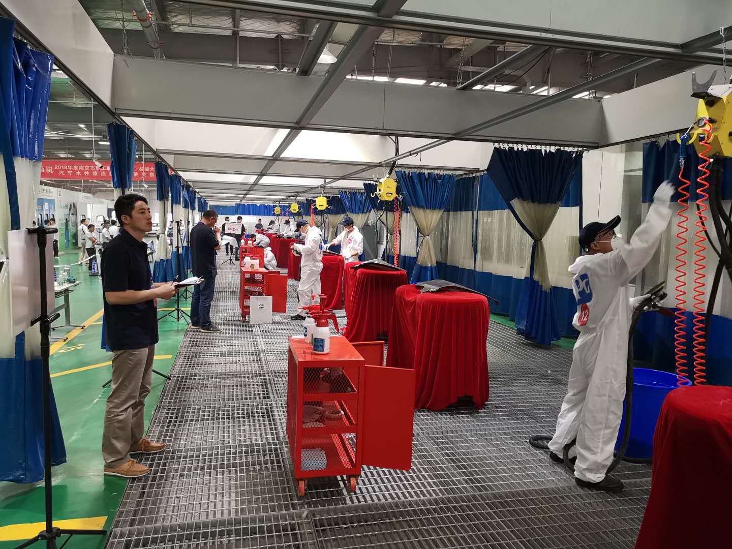 南京开展汽车水性漆涂装工技能竞赛