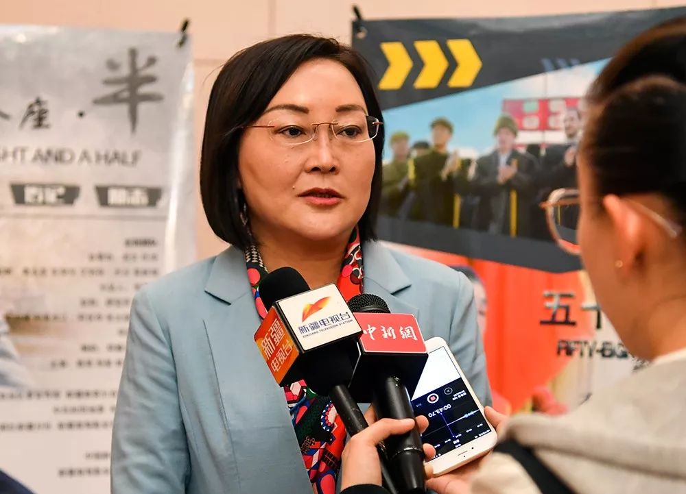 电影《五十八座·半》以新疆著名水利专家,和田地区行署原副专员王蔚