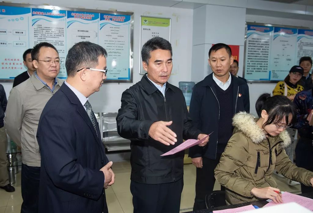 王乃学督查调研优化营商环境工作时强调营商环境是北海极端重要的软