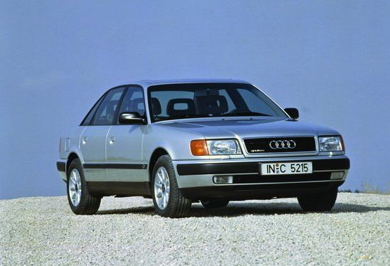 奥迪作为世界最知名的豪华汽车品牌,主动找到中国一汽,以奥迪100为