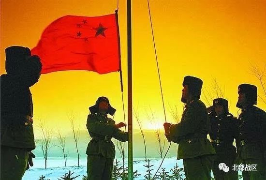 北疆之声悦读永远的升旗手