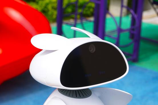 首款可移动智能ai早教机器人萝小逗评测