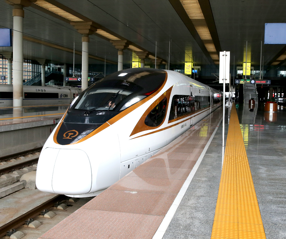 新列车运行图下月5日实施青盐铁路初期开行6对旅客列车